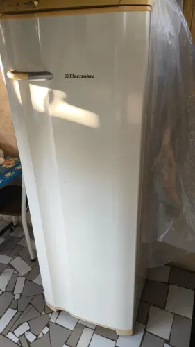 Geladeira Electrolux 340 L - 1 porta | Funcionando perfeitamente