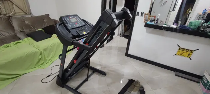 Esteira Ergométrica Kikos Ks2202I 2.5 Hp 16Km/H