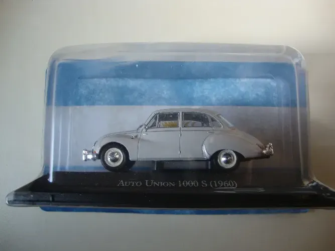 Miniatura Ixo - Salvat - Auto Union 1000 S 1960 - 1:43 - Importada, Lacrada