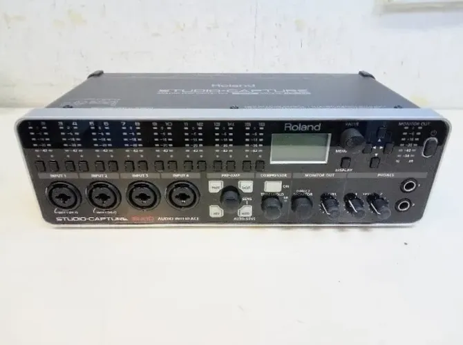 Placa De Som Roland Studio Capture Interface 16in X 10out 2u 