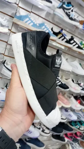 Tênis Feminino Elástico