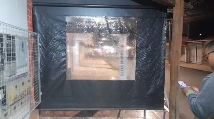 Proteção para loja e vitrine