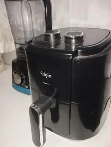 Liquidificador e Air fryer