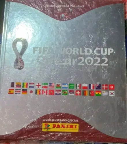 Album Copa do Mundo 2022 Qatar Capa dura Edição Ltda Dourado, Prateado ou Bordô.