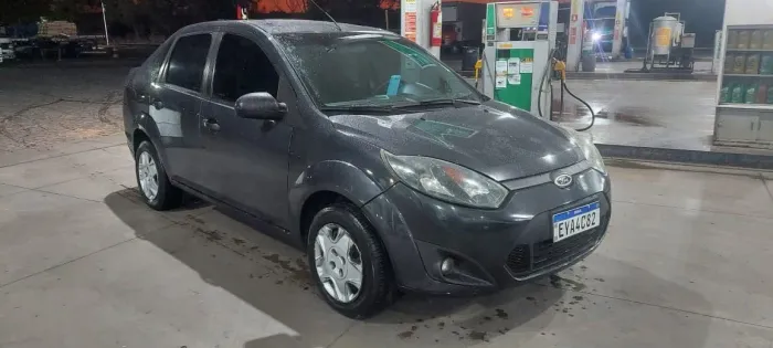 Ford Fiesta Sed.SE 1.6 8V Flex 4P 2013