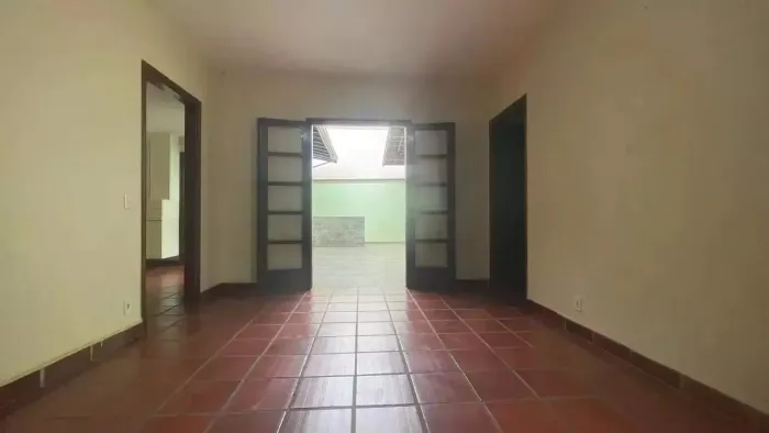 Casa Residencial para Aluguel Jardim Elite, Limeira (4 Quartos, 2 Suítes)