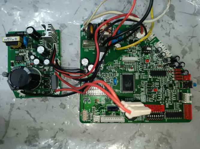 PLACA HAIER (0010451751AE)