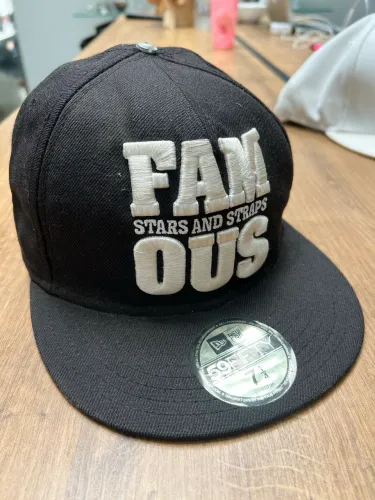 Boné New Era Edição Limitada Famous 