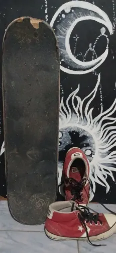 Skate completo + tênis converse por 100$