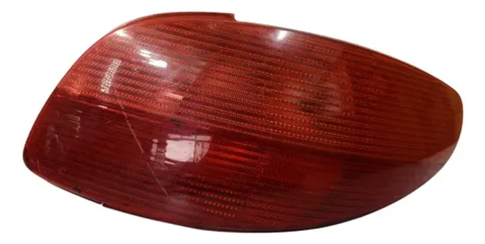 Lanterna Direita Peugeot 206 2002 2003 2004 Direito/passageiro Vermelho