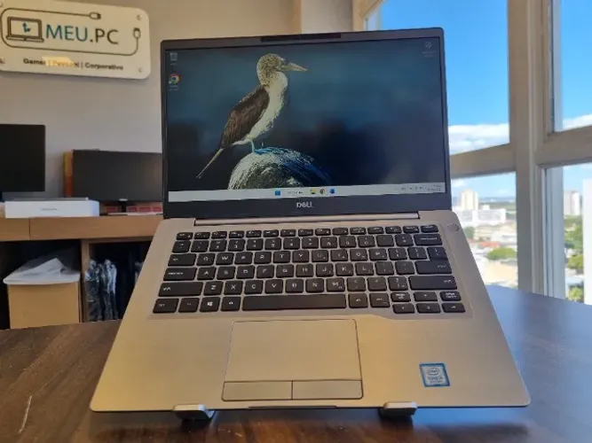 Notebook Dell Latitude 7300 Touchscreen - Core i5 | 8ª geração | 256GB SSD | 8GB DDR4