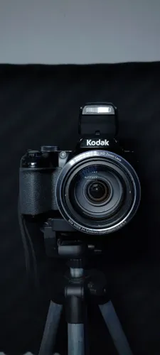 Kodak PixproAZ501 (Para retirar peças)