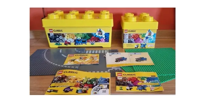 Lego Classic 4 kits + 4 placas  