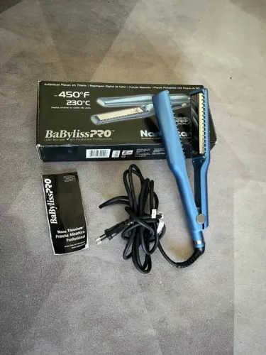 Prancha Babyliss Pro Nano Titanium Original - Até 230°C - Voltagem: 127V