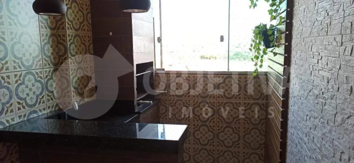 Apartamento para aluguel, 2 quartos, 1 suíte, 1 vaga, SANTA LUZIA - UBERLANDIA/MG