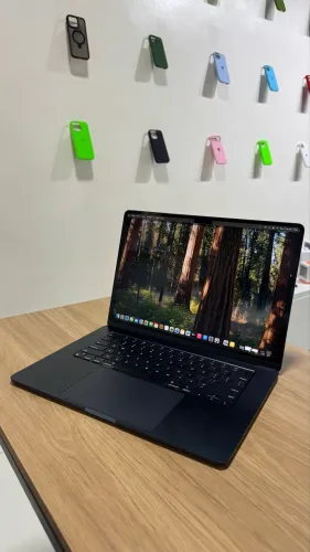 MacBook m3 15 polegadas novo 