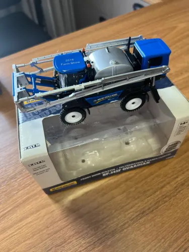 Miniaturas Agrícolas Ford/NH 