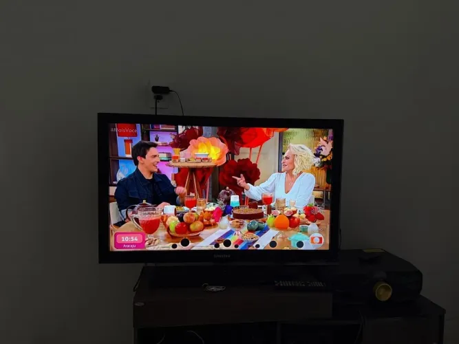 Tv 43 polegadas LCD, não tem wifi