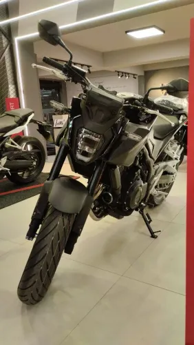 NOVA CB 500 HORNET
