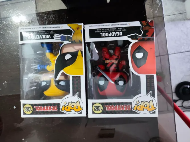 Bonecos Pop! Marvel Wolverine e Deadpool