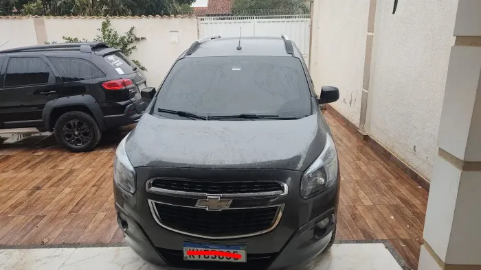 Chevrolet Spin Advantage 1.8 8V Econo.flex 5P Aut. 2014