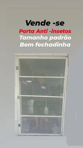 Porta Anti-insetos bem fechadinha