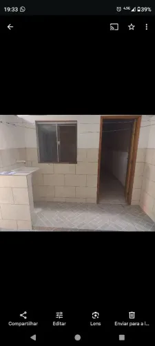 Aluga-se quitinete em Olaria 