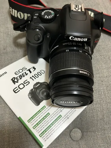 Kit Máquina Fotográfica Canon EOS Rebel T3 1100D