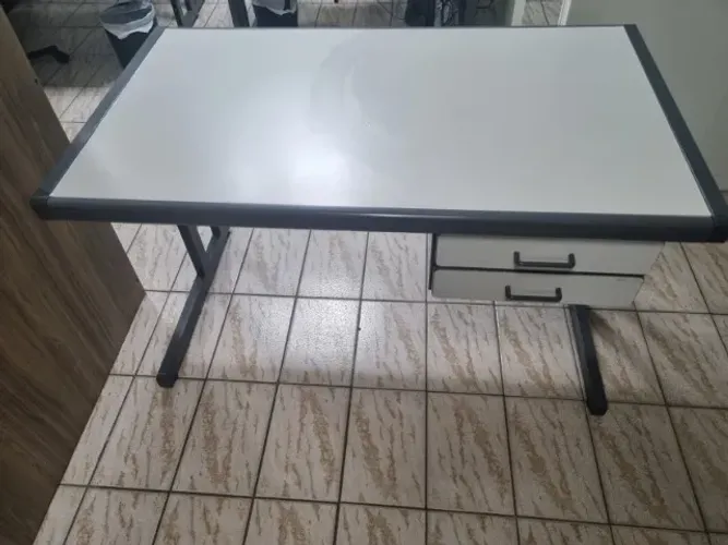 Mesa de escritório