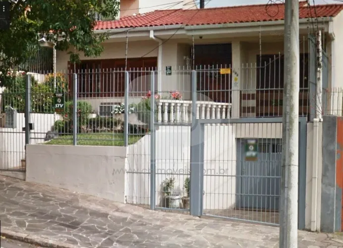 Casa na Zona Norte de Porto Alegre para venda