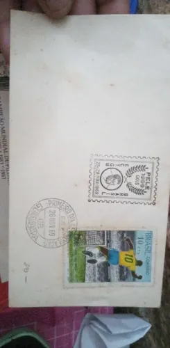 Carta selada com selos comemorativos do Pelé