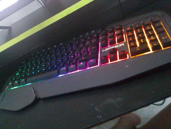 Teclado gamer warrior 100%