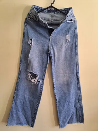 Calça Jeans Destroyed Feminina