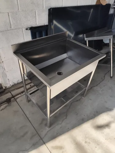 Tanque Inox 0,60x0,50 chapa 22