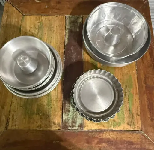 FORMAS DE ALUMÍNIO PARA ASSAR BOLO DE DIVERSOS MODELOS