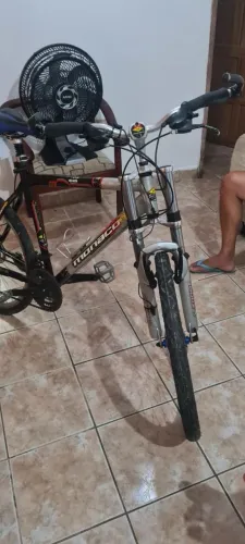 Bicicleta aro 26 alumínio
