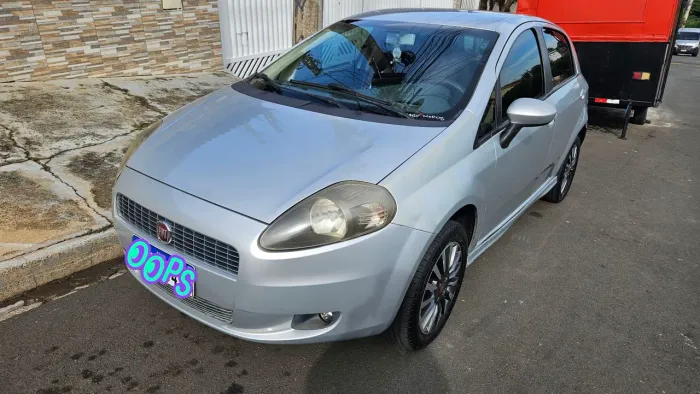 Fiat Punto Sporting 1.8 Flex 8v/16v 5P 2010