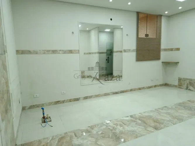 Oportunidade - Sala Comercial - Jardim Augusta - 30m².