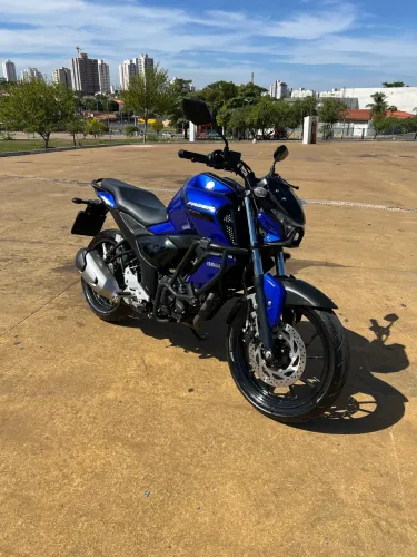 Yamaha FZ15 ABS 2024 - impecável 