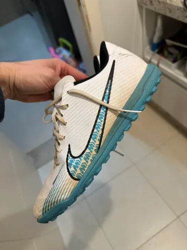 Chuteira mercurial vapor 15 club society 