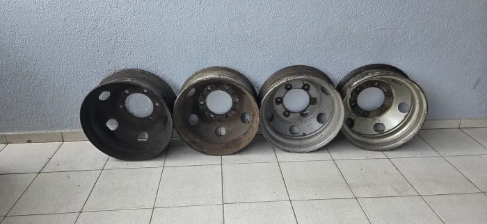 4 Rodas Ferro Aro 17,5, micro