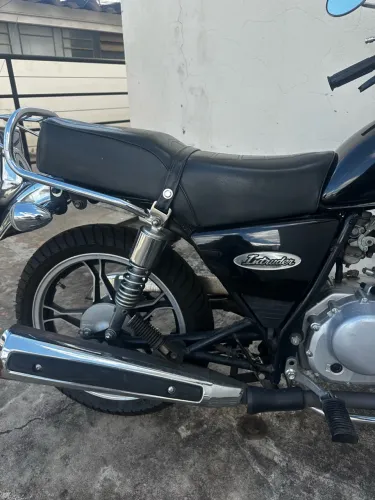 Suzuki Intruder 125 2011