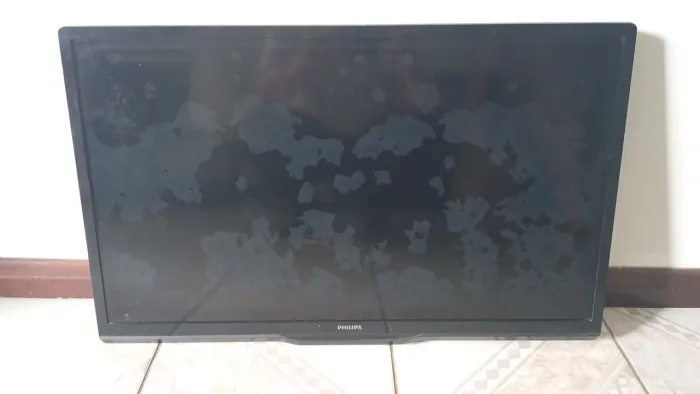 Tv Philips 32 polegadas LCD display quebrado 