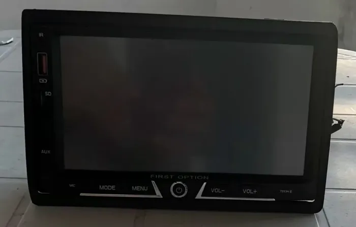 Vendo ou troco mutimidia seme novo analiso troca em celular