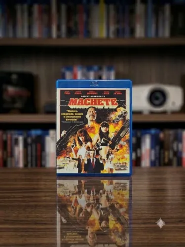Bluray Machete Raro