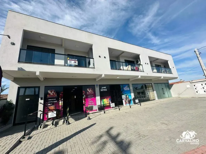 Apartamento Amplo com 2 Quartos e Churrasqueira para Locação em Itajuba