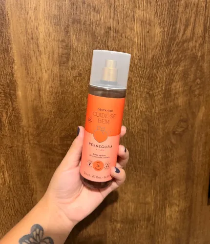 Desapego | Body Splash sem uso, não me adaptei ao cheiro.