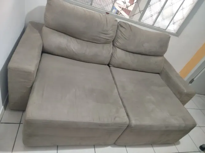 Sofá dois lugares retrátil