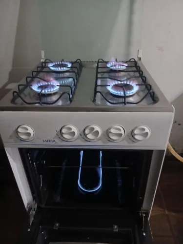 Vendo fogão Esmaltec Zafira plus 250,00