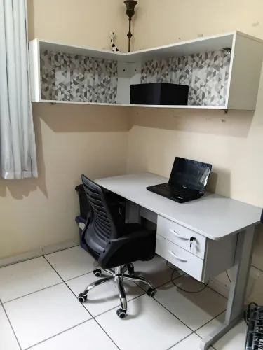Móveis para escritório CADEIRA É NOVA not não acompanha 